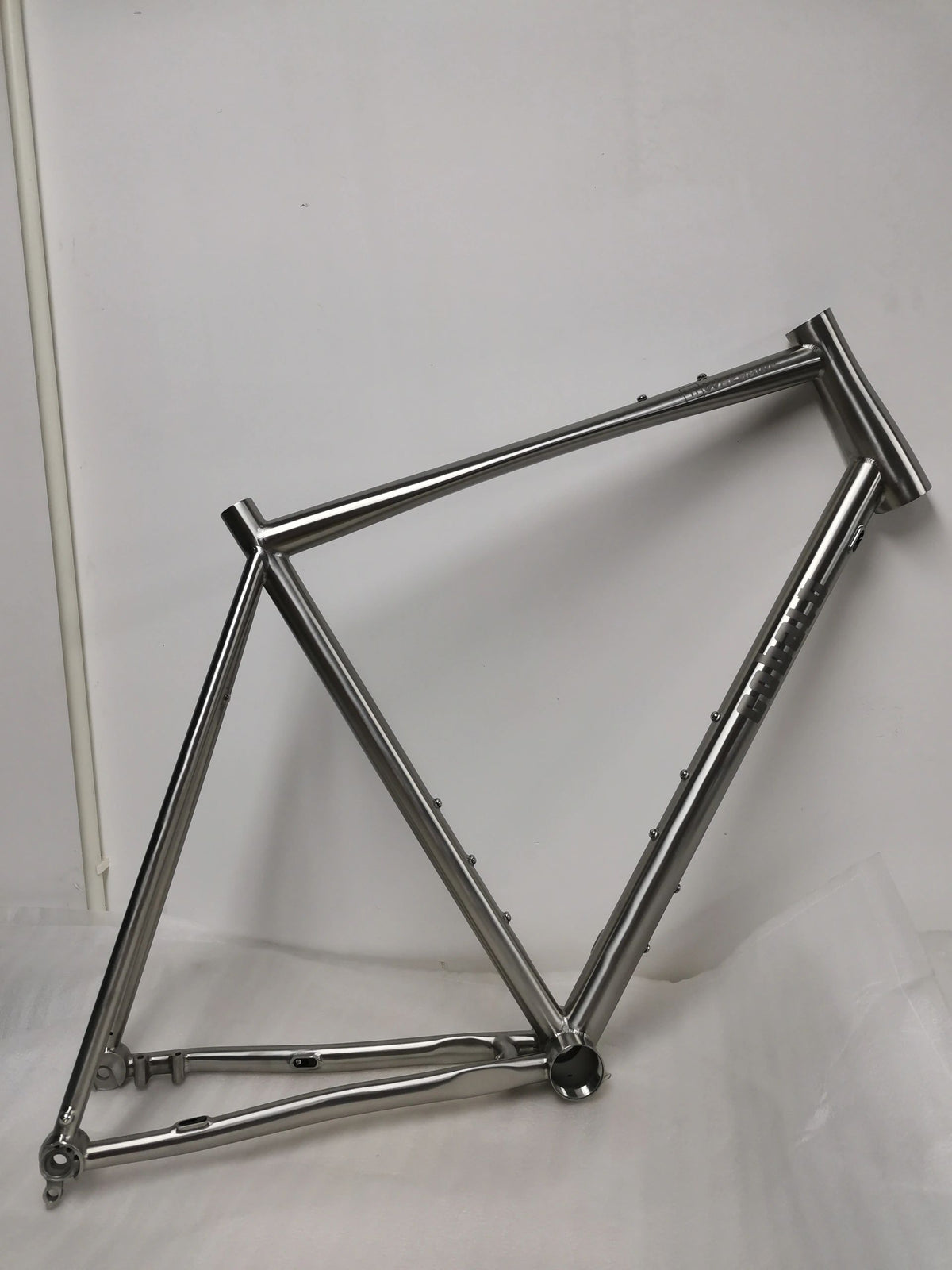 Titanium Warhawk Gravel Frame — full frame, photo 1